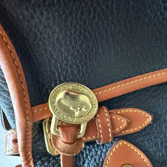 Vintage Dooney & Bourke Pebbled Leather Shoulder Bag Purse Black Tan - Picture 5 of 14